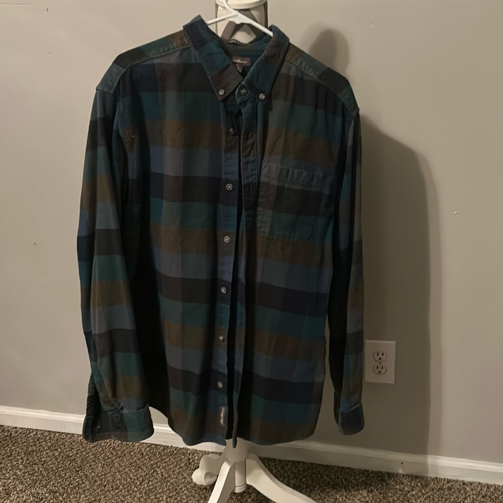 Men’s Eddie Bauer XL flannel shirt
